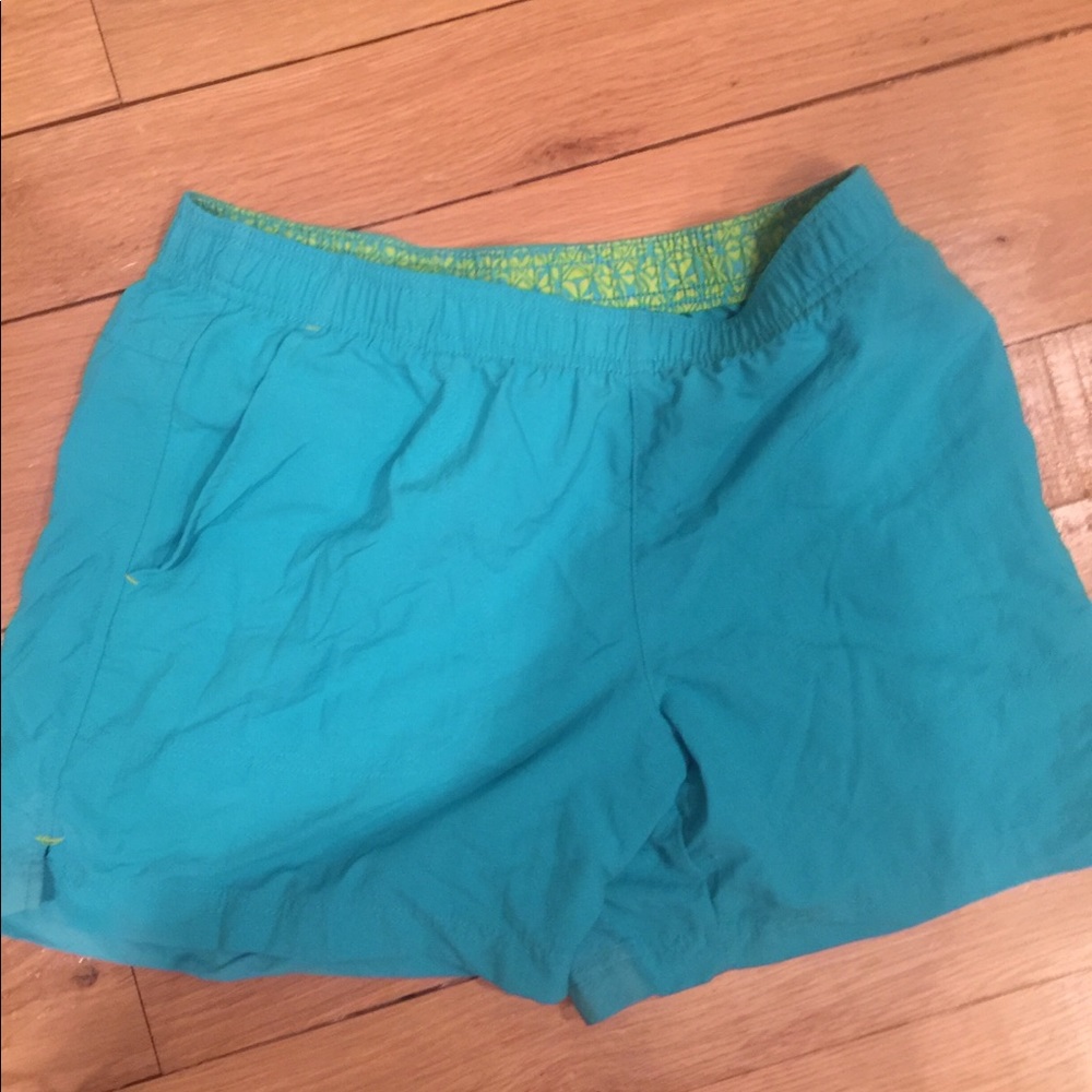 Columbia shorts size S